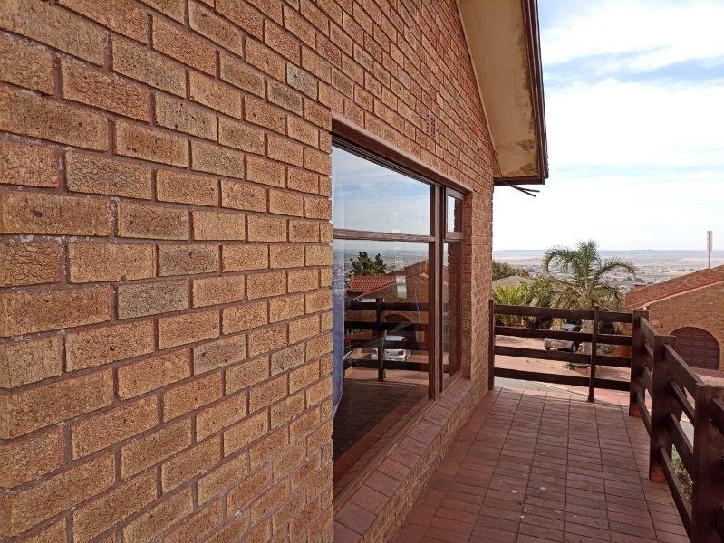 3 Bedroom Property for Sale in Vredenburg Western Cape